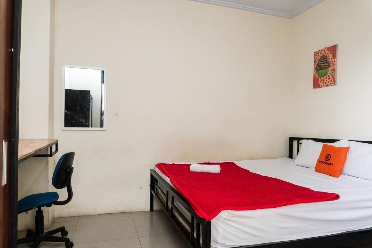 Hotel Koolkost Near State Museum Of North Sumatera Medan Exterior foto
