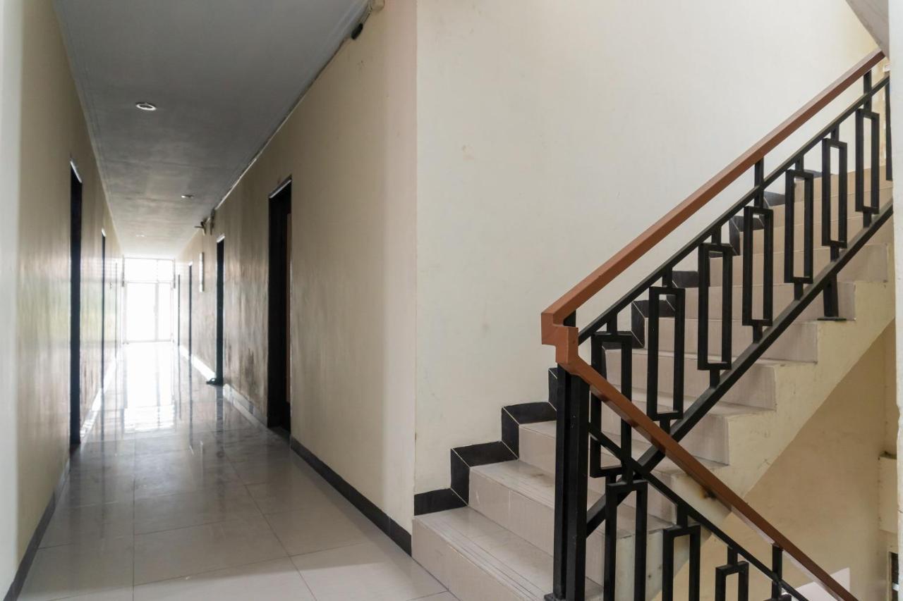 Hotel Koolkost Near State Museum Of North Sumatera Medan Exterior foto